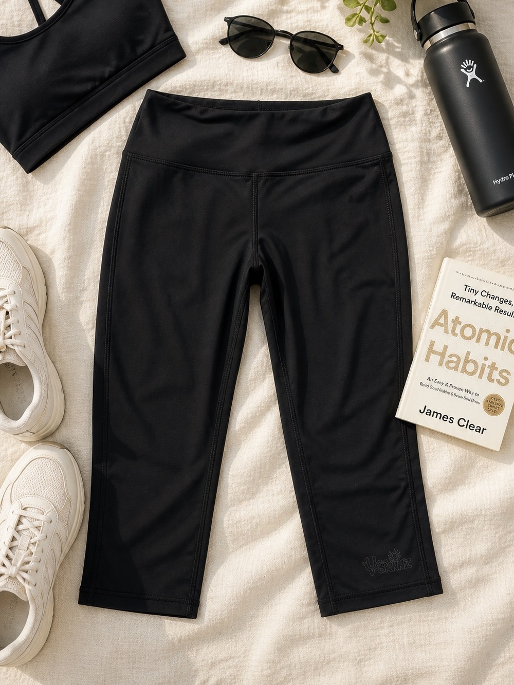 UV Skinz | Black Cropped Leggings | UPF 50+ Athletic Activewear | Size S